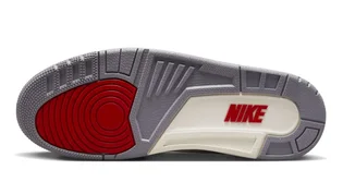 Кроссовки мужские Air Jordan 3 Retro White Cement Reimagined White DN3707-100