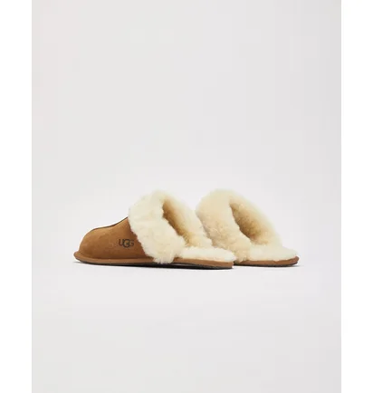 Тапочки жіночі UGG Scuffette Ii Slippers Brown 1106872-CHE