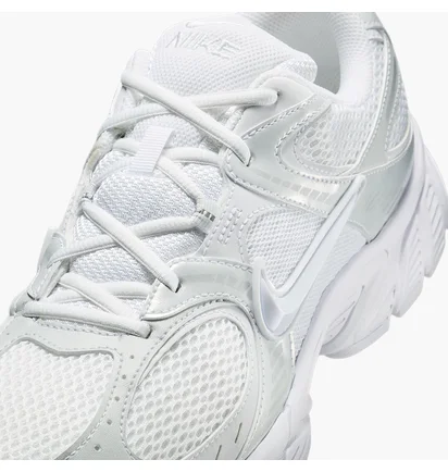 Кроссовки мужские Nike V5 Rnr White HJ5228-101