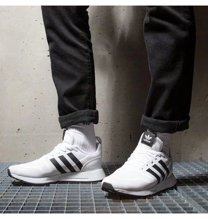 Кросівки чоловічі Adidas Smooth Runner White FX5118
