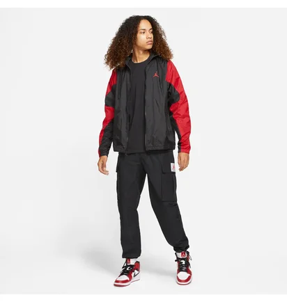 Вітровка чоловіча Air Jordan Essentials Woven Jacket Black/Red DA9832-010