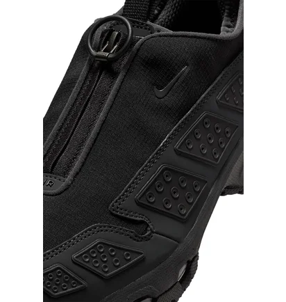 Кросівки жіночі Nike Air Max Sndr Gore-Tex Black Smoke Grey Black FZ4238-001