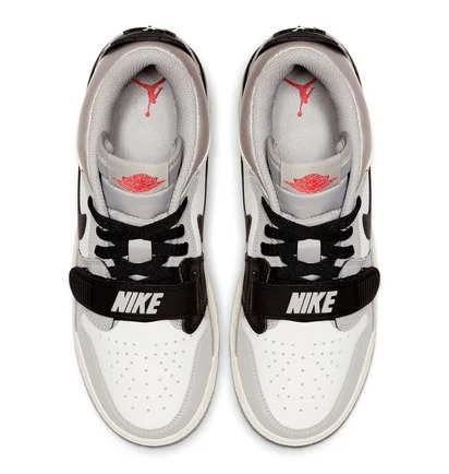 Кроссовки детские Air Jordan Legacy 312 Low White/Beige CD9054-101