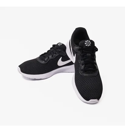 Кроссовки женские Nike Tanjun Black DJ6257-004