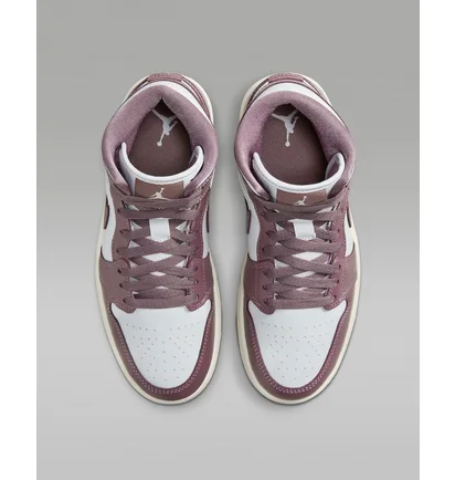Кросівки жіночі Air Jordan 1 Mid Shoes White/Bordo BQ6472-050