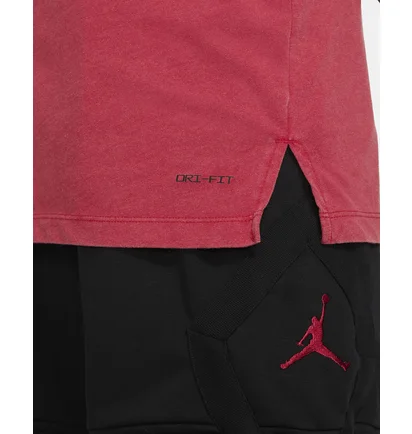 Футболка чоловіча Air Jordan Dri-FIT Air Short-Sleeve Graphic Top Red DA2694-687