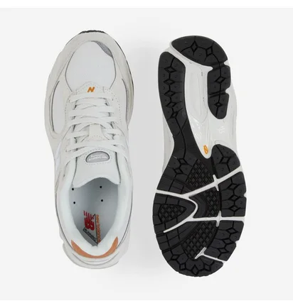 Кросівки чоловічі New Balance 2002R White M2002REC