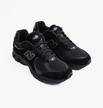 Кроссовки мужские New Balance 2002 Black M2002WB