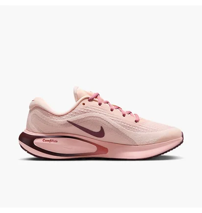 Кроссовки женские Nike Journey Run Peach FJ7765-800