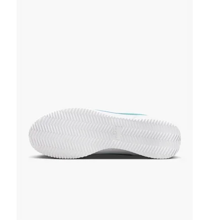 Кросівки чоловічі Nike Cortez Shoes White DM4044-103