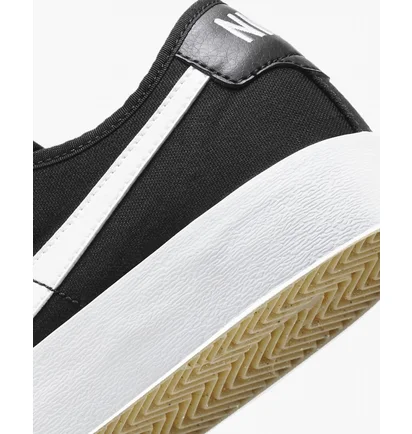 Кросівки унісекс Nike Sb Blazer Court Black CV1658-002