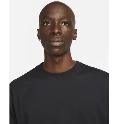 Футболка унисекс Nike Msb Tee Essentials Black Db9975-010