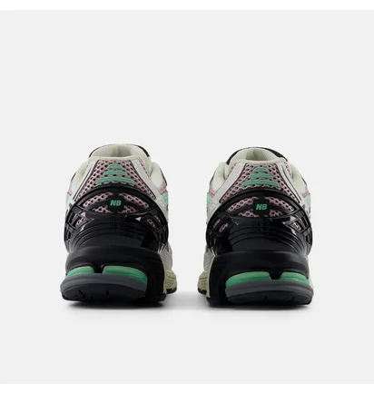Кроссовки женские New Balance 1906 Multi U1906NB