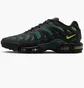 Кросівки чоловічі Nike Air Max Plus Drift Shoes Black/Green FD4290-006