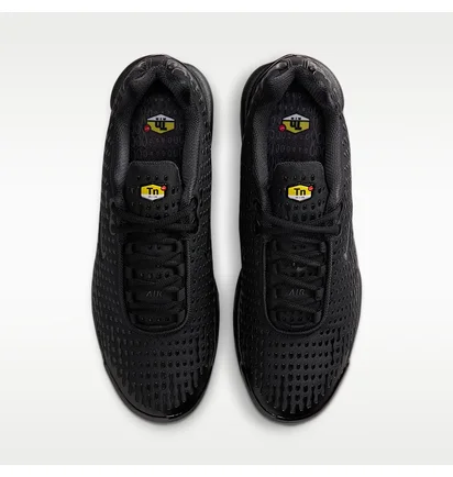 Кроссовки мужские Nike Air Max Plus Vii Black HQ2197-001
