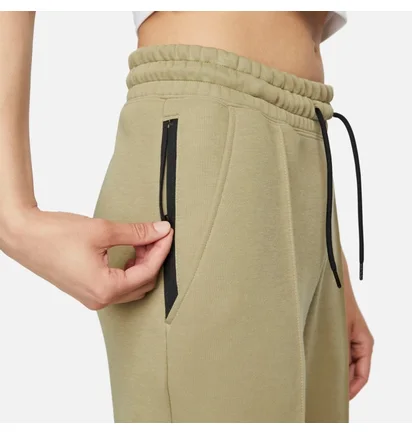 Штаны женские Nike Sportswear Tech Fleece Jogger Pants Olive FB8330-276