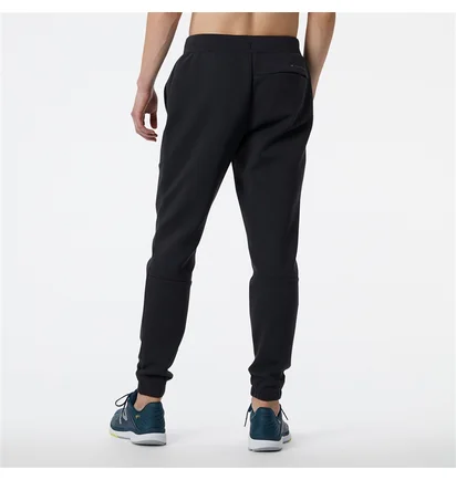 Штаны мужские New Balance R.W.Tech Fleece Pant Black Mp21143Bk