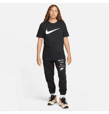 Футболка мужская Nike Swoosh Sportswear Black DX1983-010