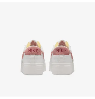Кросівки жіночі Nike Wmns Blazer Lo Platform White Dx8947-100