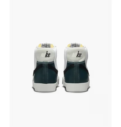 Кроссовки мужские Nike Blazer Mid 77 Premium Shoes White FB8889-100
