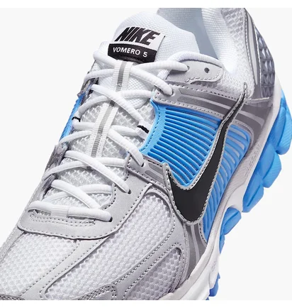 Кросівки чоловічі Nike Zoom Vomero 5 Metallic FJ4151-101