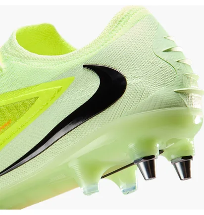 Бутсы унисекс Nike Phantom 6 Low Elite Sg-Pro Green HV8988-800