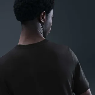 Футболка мужская Nike Open Black HQ9270-010