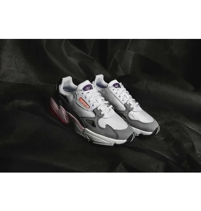 Кроссовки женские Adidas Falcon Shoes Grey Cg6214