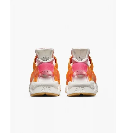 Кросівки жіночі Nike Air Huarache Orange Dx2674-100