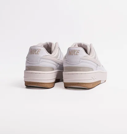 Кросівки жіночі Nike Gamma Force White DX9176-103