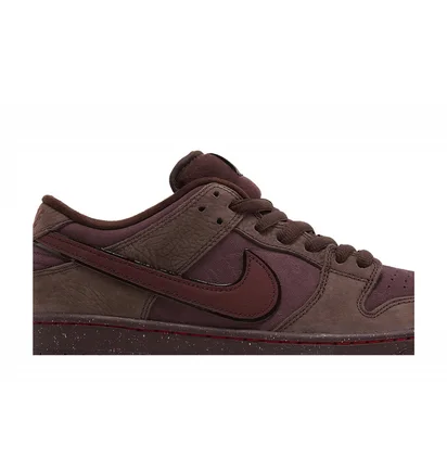 Кроссовки унисекс Nike Dunk Low Premium Sb Bordo FN0619-600