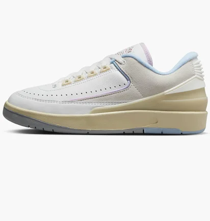 Кросівки жіночі Air Jordan Air 2 Retro Low Shoes White DX4401-146