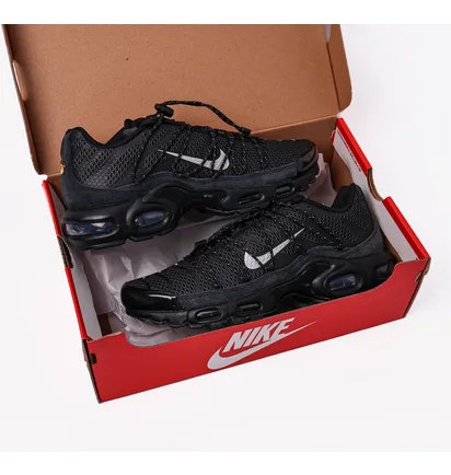 Кросівки чоловічі Nike Air Max Plus Utility Black Fd0670-001