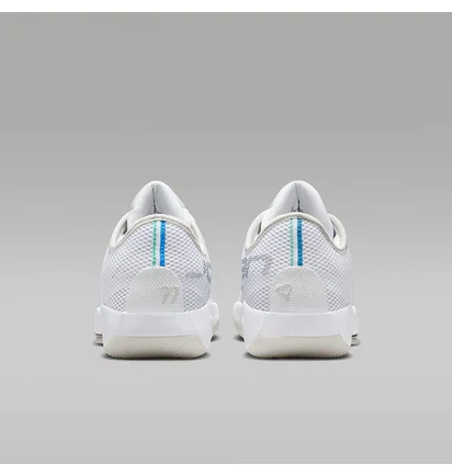 Кросівки чоловічі Air Jordan Luka Doncic 77 Basketball White IF1610-100