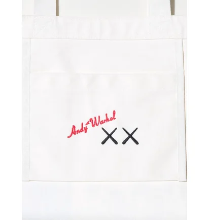 Сумка унисекс Uniqlo Kaws + Warhol Ut 2-Way White E473556-000