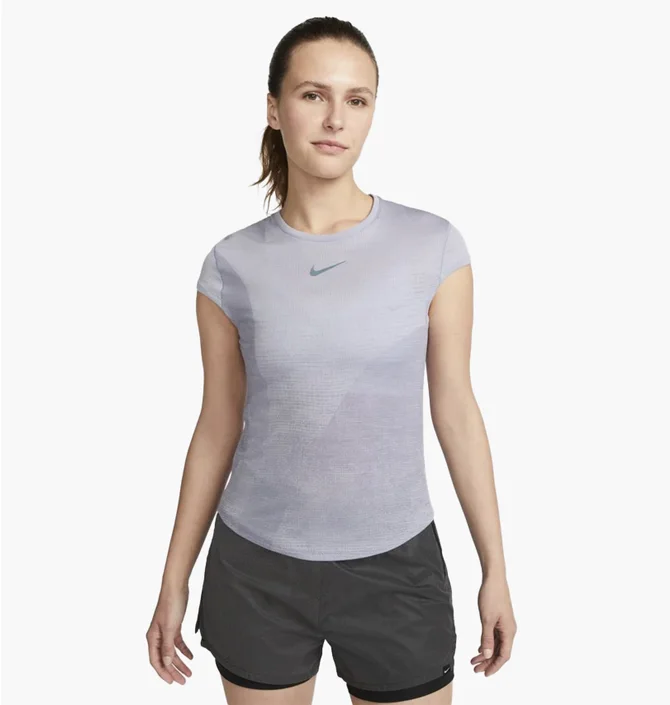 Футболка женская Nike Dri-Fit Adv Run Division T-Shirt Grey DX0199-536