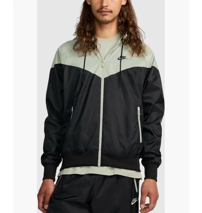 Олімпійка чоловіча Nike Casaco M Wvn Lnd Wr Hd Jkt Black/Green DA0001-018