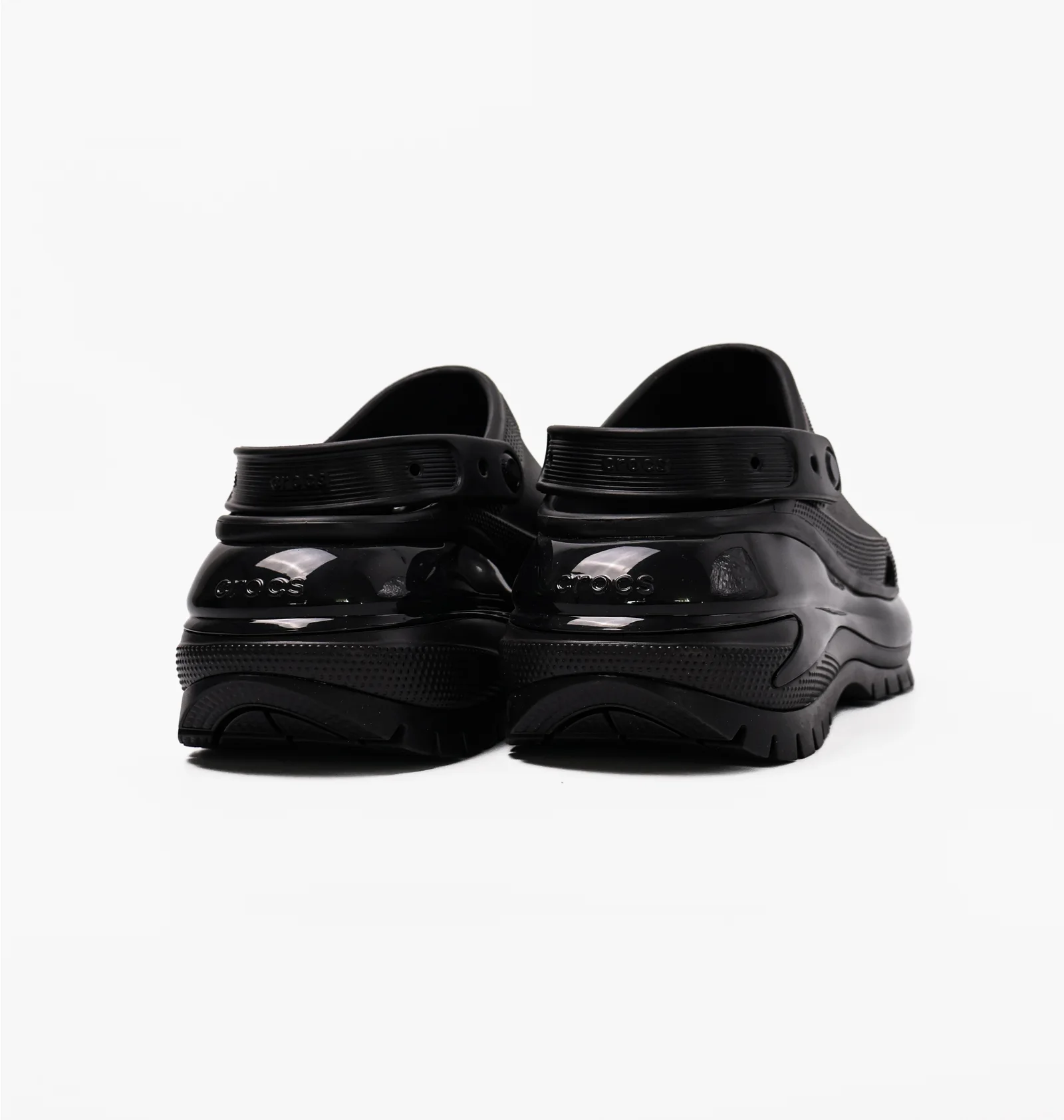 ᐉ Тапочки унисекс CROCS Classic Mega Crush Clog Black 207988-001