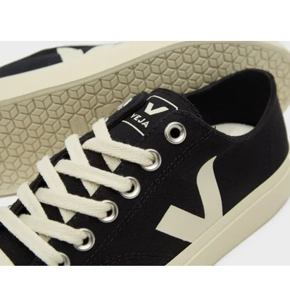Кеды женские Veja Wata Ii Low Women Black PL0101397