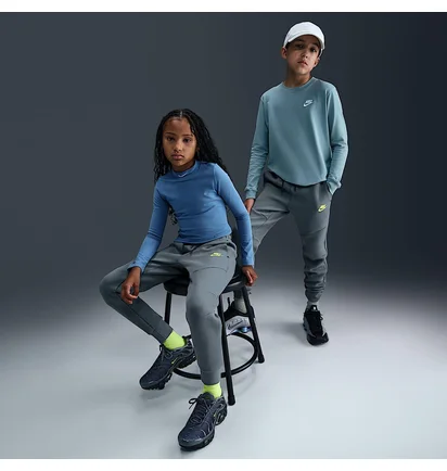 Штани дитячі Nike Sportswear Tech Fleece Grey HV5869-060