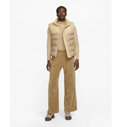Жилетка женская Nike Sportswear Therma-Fit Windrunner WomenS Down Vest Beige DQ6896-200