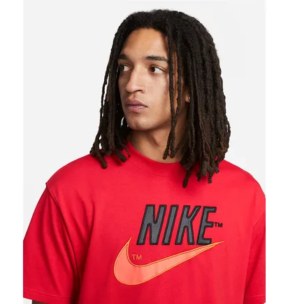 Футболка чоловіча Nike Mens T-Shirt Red DM6373-657