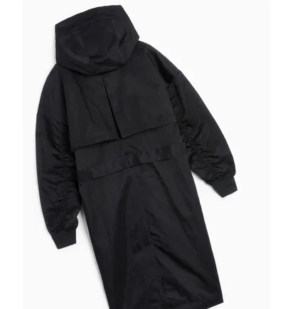 Куртка женская Nike Sportswear Essentials Waterproof Jacket Black FB4521-010