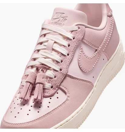 Кросівки жіночі Nike Air Force 1 Pink IB4654-661
