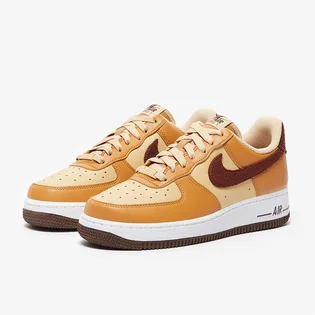 Кроссовки женские Nike Sportswear Air Force 1 07 Next Nature Orange HQ3905-200