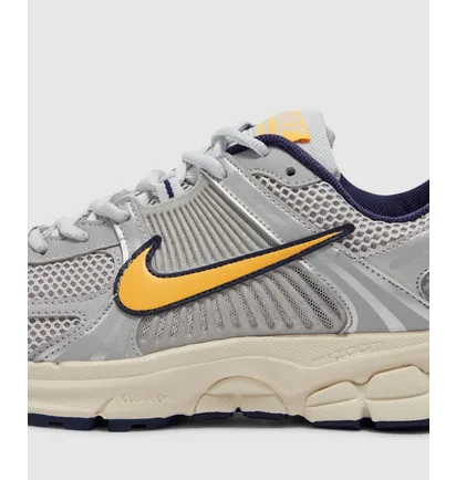 Кросівки чоловічі Nike Zoom Vomero 5 Sneaker Grey FJ4151-001