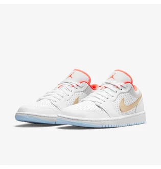 Кроссовки женские Air Jordan 1 Low Se White Sesame White DC9509-100