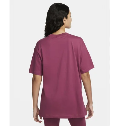 Футболка женская Nike Sportswear Sports Utility T-Shirt Violet FD4235-653