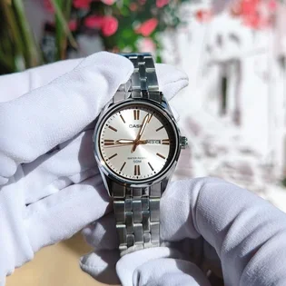 Годинник жіночий Casio Timeless Collection LTP-1335D-4A