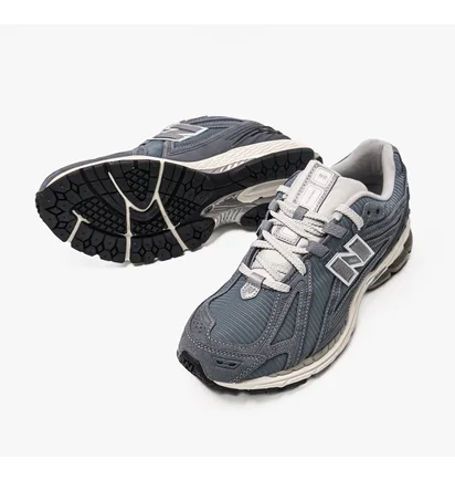 Кроссовки мужские New Balance 1906R Grey M1906Rv